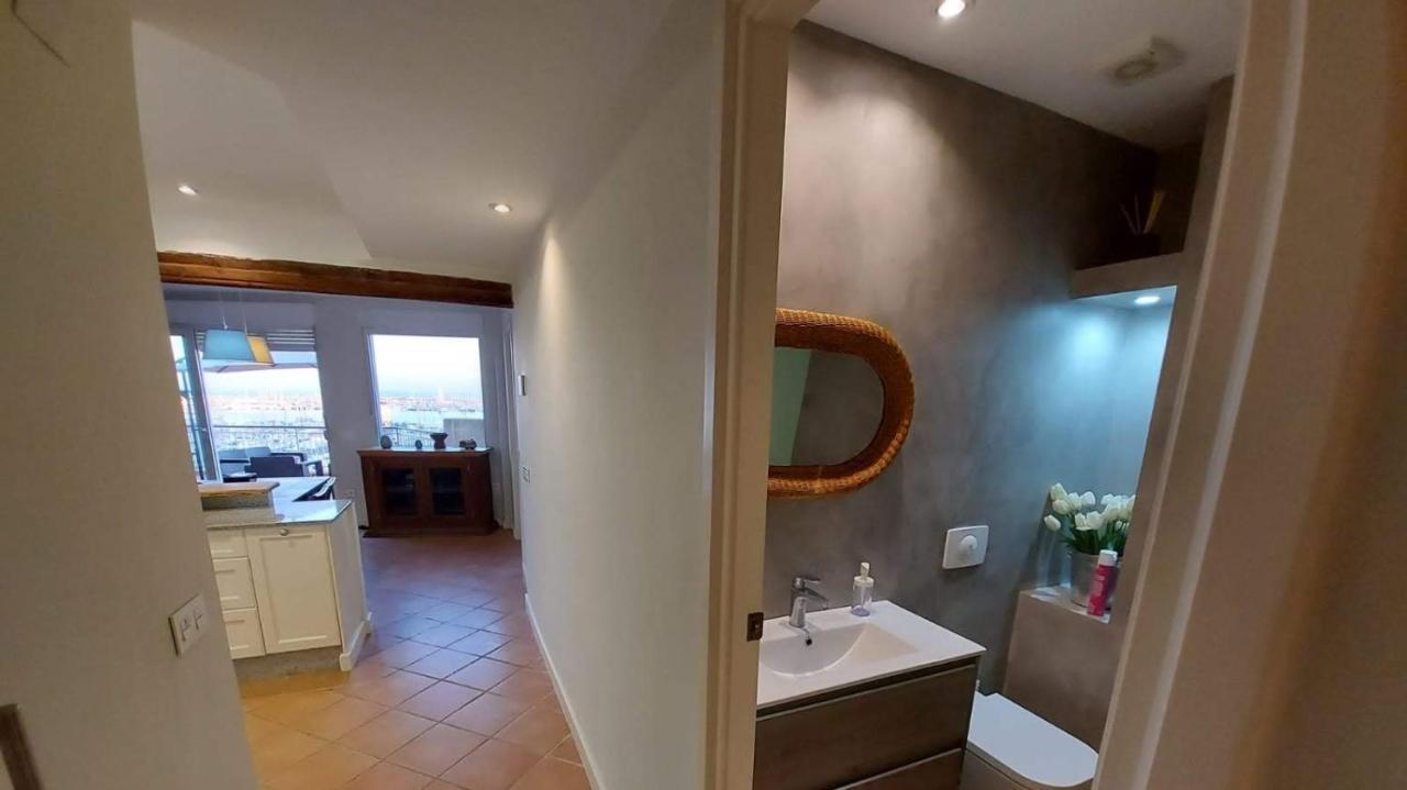 Marina Breeze Apartment Torrevieja Ngoại thất bức ảnh