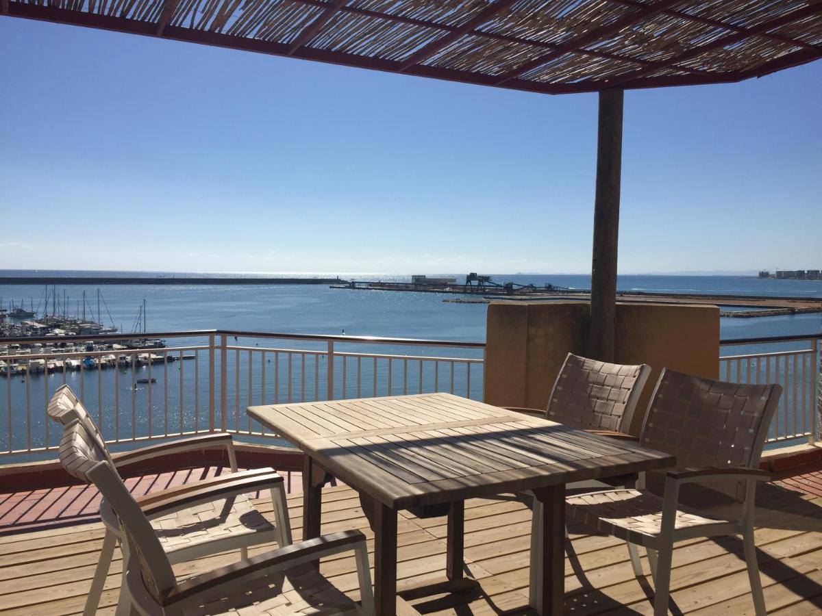 Marina Breeze Apartment Torrevieja Ngoại thất bức ảnh